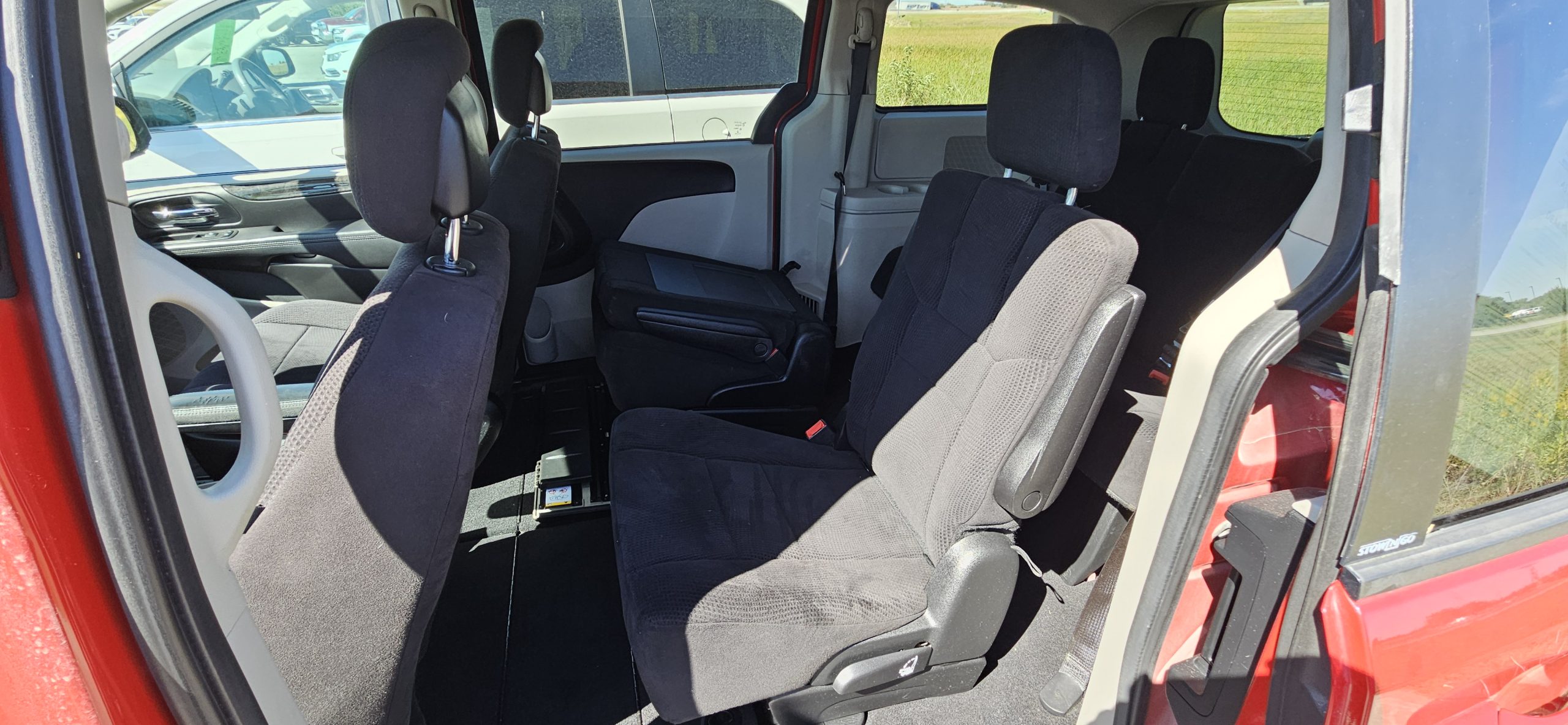 Used 2013 Dodge Grand Caravan SE Van for sale in 